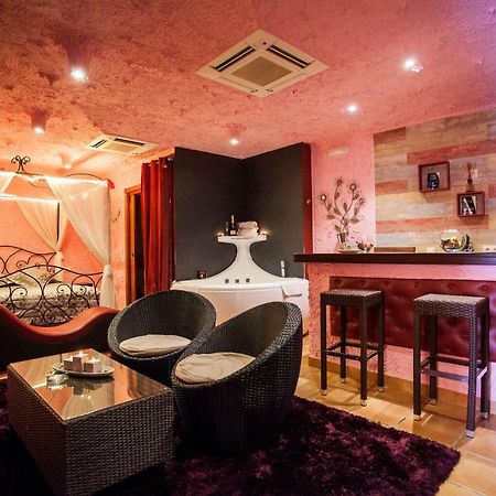 Apartamentos Luxury Ciempozuelos Luaran gambar