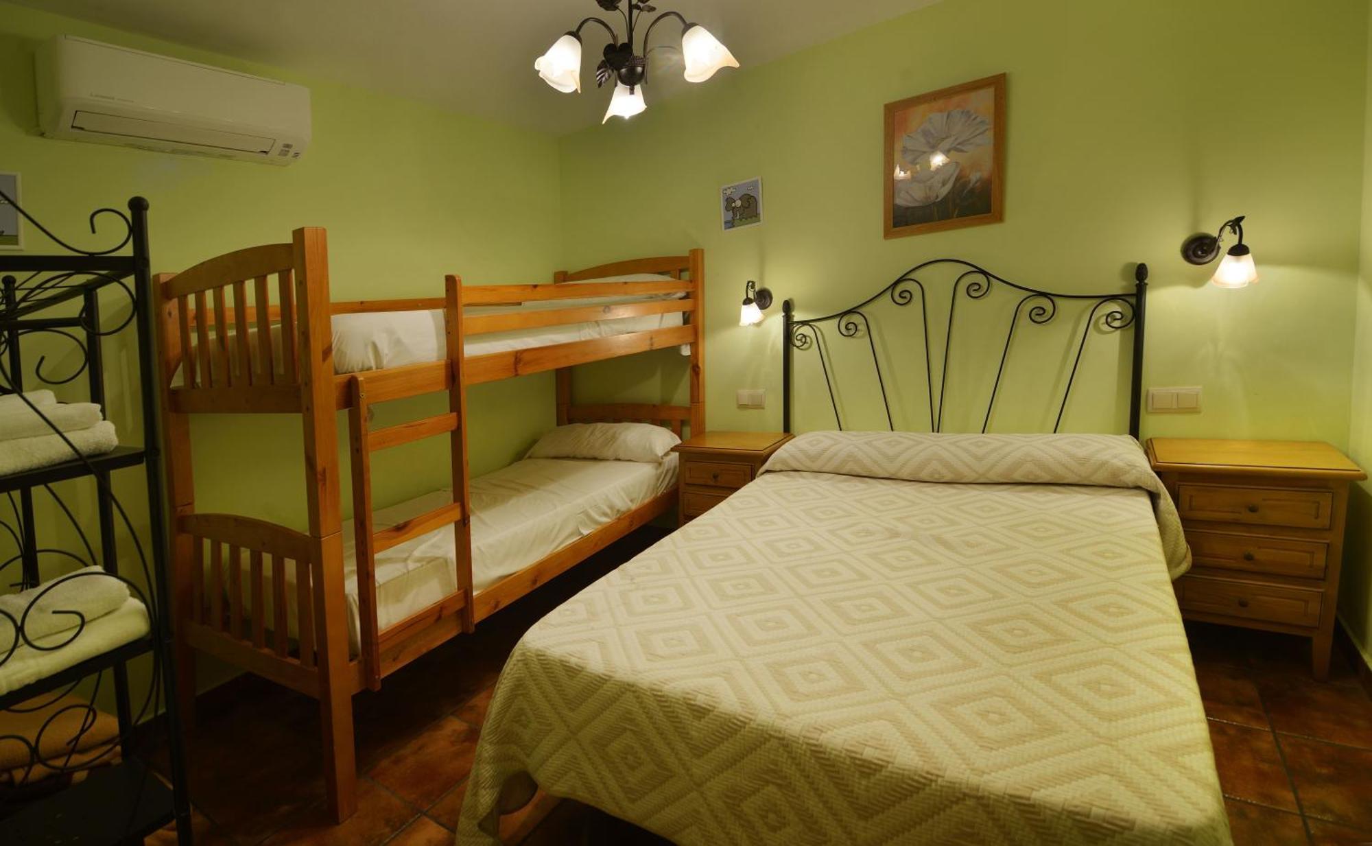 Apartamentos Luxury Ciempozuelos Luaran gambar